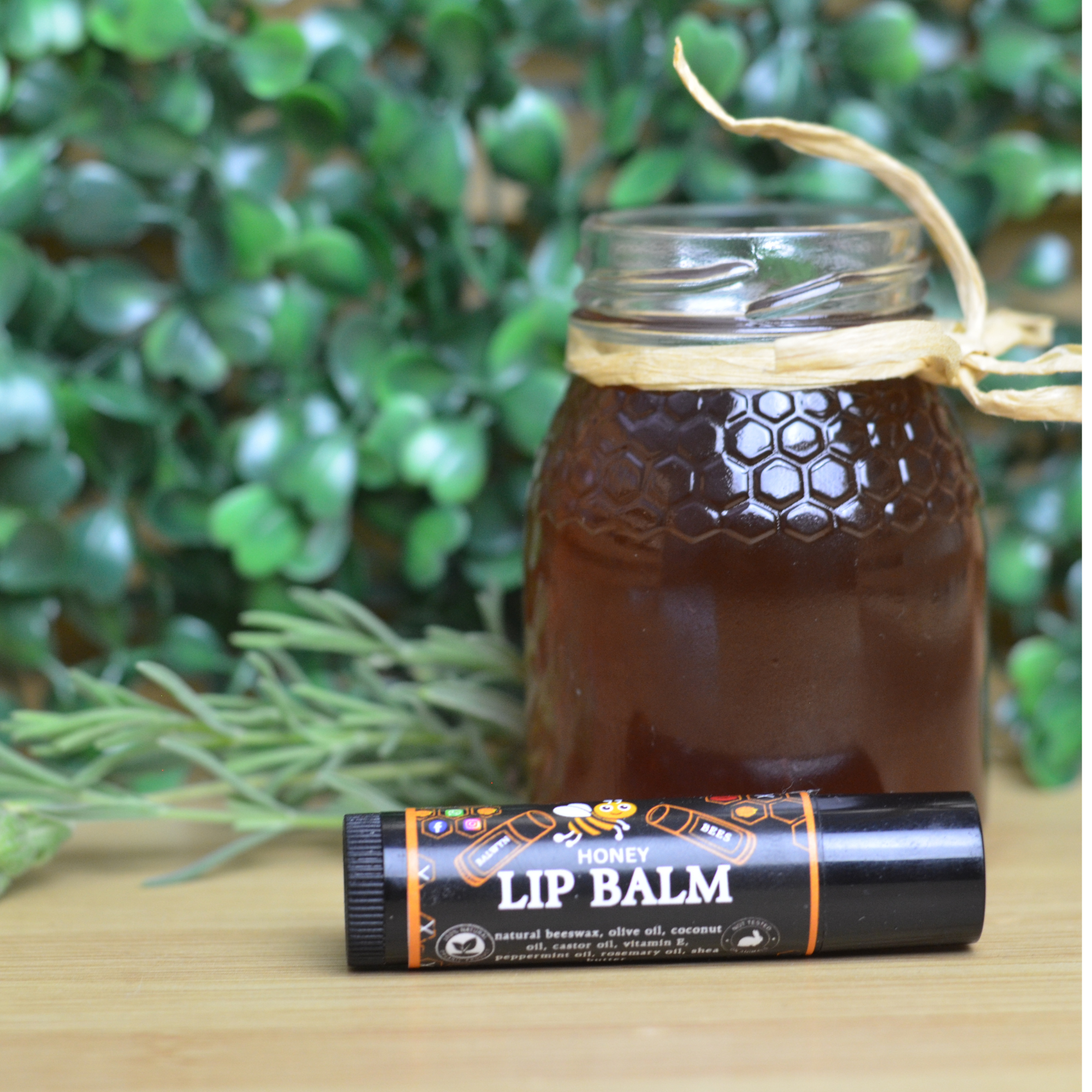 Natural Beeswax Honey Lipbalm - Rosemary & Lavender Flavour